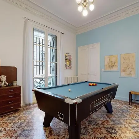 Charming Downtown Pool & Billiards 别墅 *
